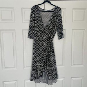 Kiyonna Whimsy Wrap Dress Geometric Print Navy/White